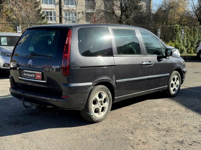 Серый Ситроен С8, объемом двигателя 2 л и пробегом 266 тыс. км за 6590 $, фото 5 на Automoto.ua