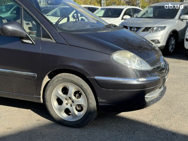 Серый Ситроен С8, объемом двигателя 2 л и пробегом 266 тыс. км за 6590 $, фото 3 на Automoto.ua