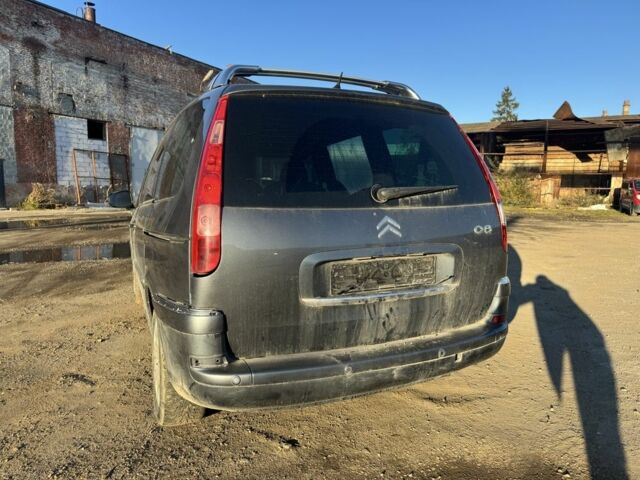 Ситроен С8 2011 в Тернополе на Automoto.ua Серый Ситроен С8, объемом двигателя 2 л и пробегом 200 тыс. км за 5400 $, фото 4 на Automoto.ua