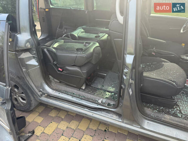 Сірий Сітроен С8, об'ємом двигуна 2 л та пробігом 200 тис. км за 5200 $, фото 1 на Automoto.ua