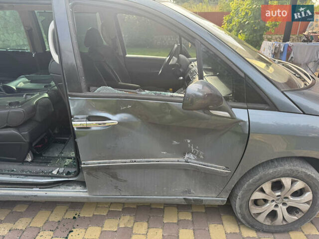 Сірий Сітроен С8, об'ємом двигуна 2 л та пробігом 200 тис. км за 5200 $, фото 3 на Automoto.ua