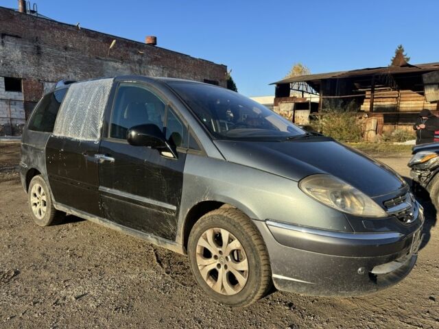 Ситроен С8 2011 в Тернополе на Automoto.ua Серый Ситроен С8, объемом двигателя 2 л и пробегом 200 тыс. км за 5400 $, фото 2 на Automoto.ua