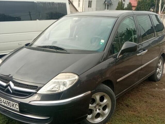 Сітроен С8 2009 у Вінниці на Automoto.ua Сірий Сітроен С8, об'ємом двигуна 2 л та пробігом 266 тис. км за 6000 $, фото 2 на Automoto.ua