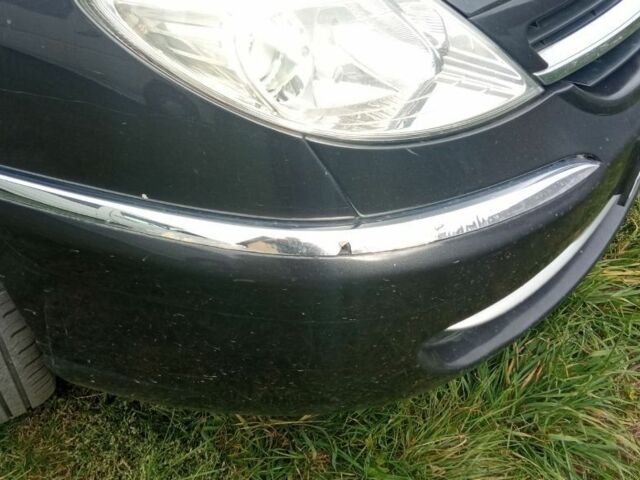 Сітроен С8 2009 у Вінниці на Automoto.ua Сірий Сітроен С8, об'ємом двигуна 2 л та пробігом 266 тис. км за 6000 $, фото 6 на Automoto.ua