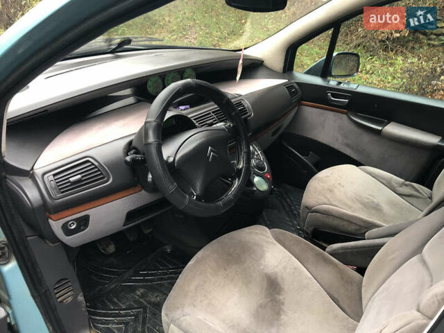 Синий Ситроен С8, объемом двигателя 2.18 л и пробегом 330 тыс. км за 2800 $, фото 7 на Automoto.ua