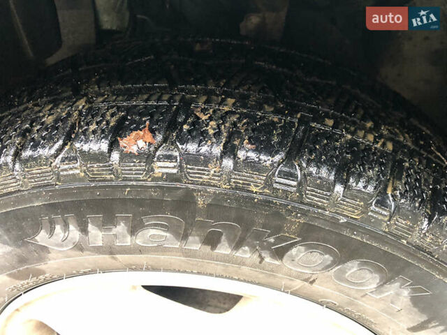 Синий Ситроен С8, объемом двигателя 2.18 л и пробегом 330 тыс. км за 2800 $, фото 10 на Automoto.ua