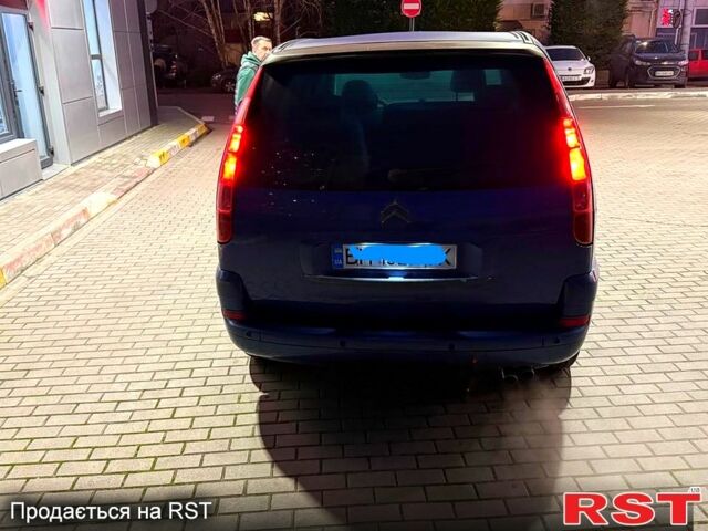 Синий Ситроен С8, объемом двигателя 2.2 л и пробегом 362 тыс. км за 4200 $, фото 5 на Automoto.ua