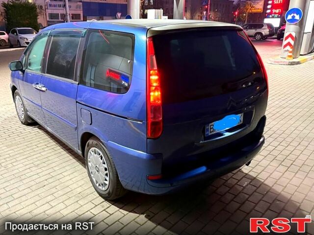 Синий Ситроен С8, объемом двигателя 2.2 л и пробегом 362 тыс. км за 4200 $, фото 6 на Automoto.ua