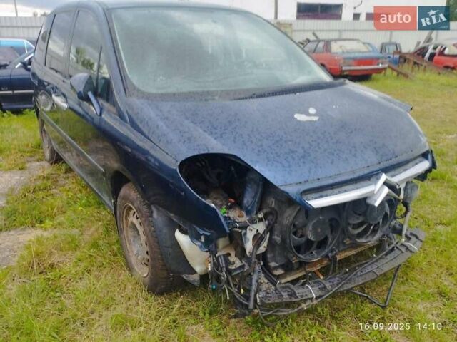 Синій Сітроен С8, об'ємом двигуна 2 л та пробігом 295 тис. км за 3000 $, фото 4 на Automoto.ua
