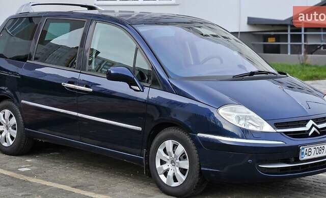 Синій Сітроен С8, об'ємом двигуна 2 л та пробігом 290 тис. км за 6500 $, фото 2 на Automoto.ua