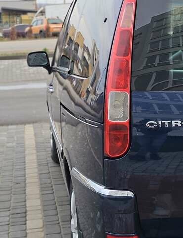 Синій Сітроен С8, об'ємом двигуна 2 л та пробігом 290 тис. км за 6500 $, фото 11 на Automoto.ua