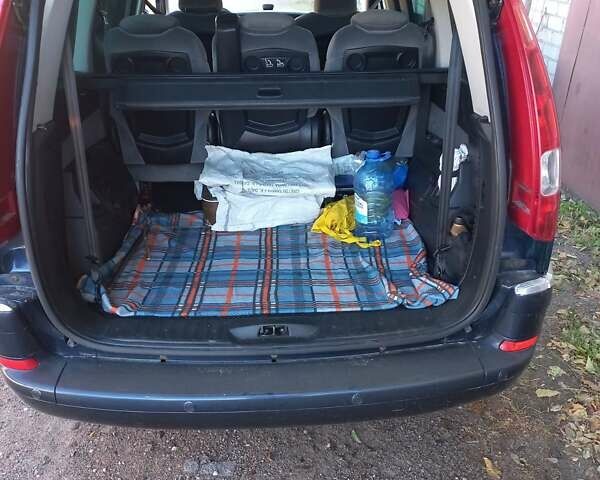 Синий Ситроен С8, объемом двигателя 2 л и пробегом 284 тыс. км за 7500 $, фото 3 на Automoto.ua