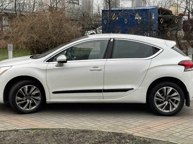 Белый Ситроен ДС, объемом двигателя 1.6 л и пробегом 97 тыс. км за 8300 $, фото 7 на Automoto.ua