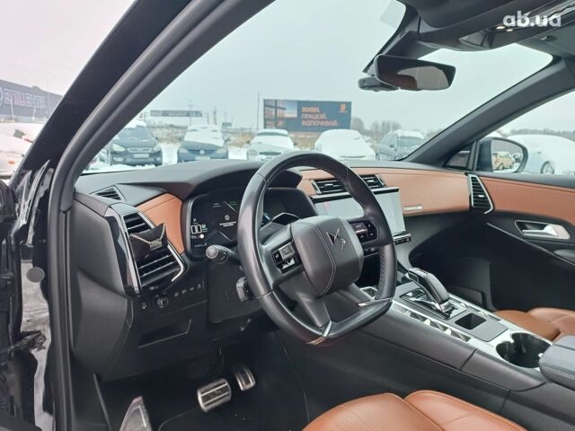 Чорний Сітроен ДС, об'ємом двигуна 1.6 л та пробігом 97 тис. км за 33600 $, фото 25 на Automoto.ua