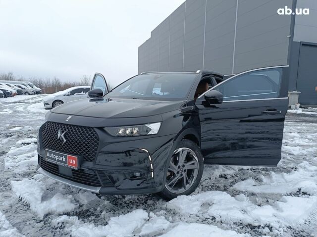 Чорний Сітроен ДС, об'ємом двигуна 1.6 л та пробігом 97 тис. км за 33600 $, фото 19 на Automoto.ua