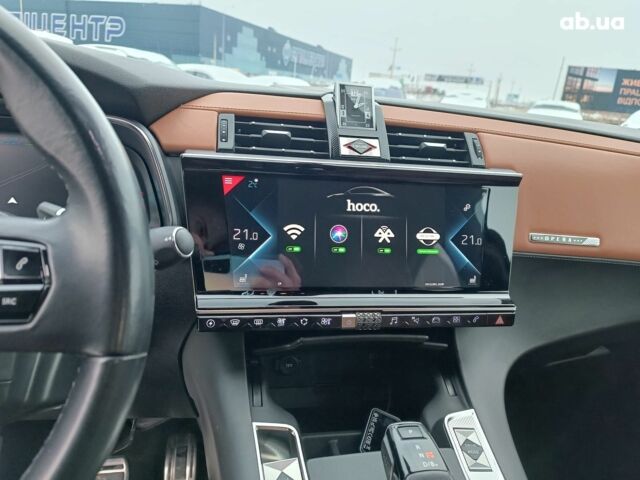 Чорний Сітроен ДС, об'ємом двигуна 1.6 л та пробігом 97 тис. км за 33600 $, фото 32 на Automoto.ua