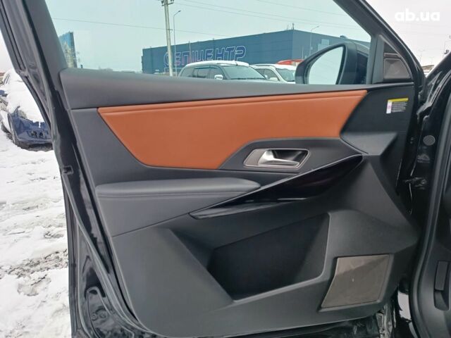 Чорний Сітроен ДС, об'ємом двигуна 1.6 л та пробігом 97 тис. км за 33600 $, фото 23 на Automoto.ua