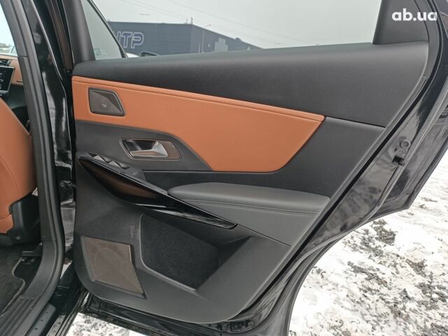 Чорний Сітроен ДС, об'ємом двигуна 1.6 л та пробігом 97 тис. км за 33600 $, фото 41 на Automoto.ua