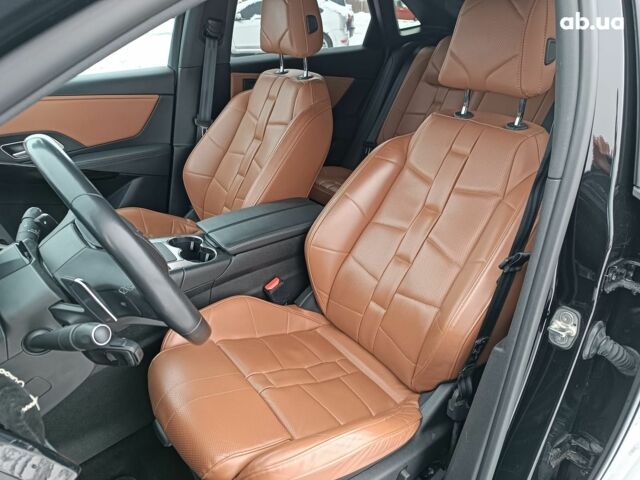 Чорний Сітроен ДС, об'ємом двигуна 1.6 л та пробігом 97 тис. км за 33600 $, фото 26 на Automoto.ua