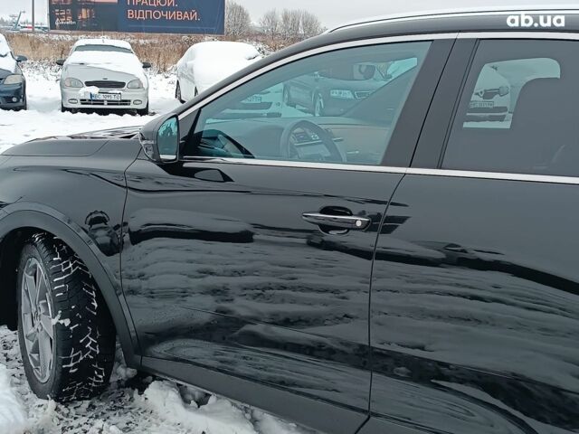 Чорний Сітроен ДС, об'ємом двигуна 1.6 л та пробігом 97 тис. км за 33600 $, фото 4 на Automoto.ua