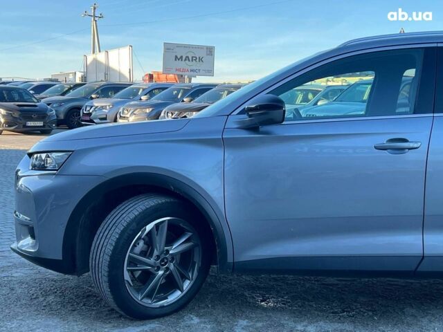 Чорний Сітроен ДС, об'ємом двигуна 2.4 л та пробігом 29 тис. км за 27940 $, фото 1 на Automoto.ua