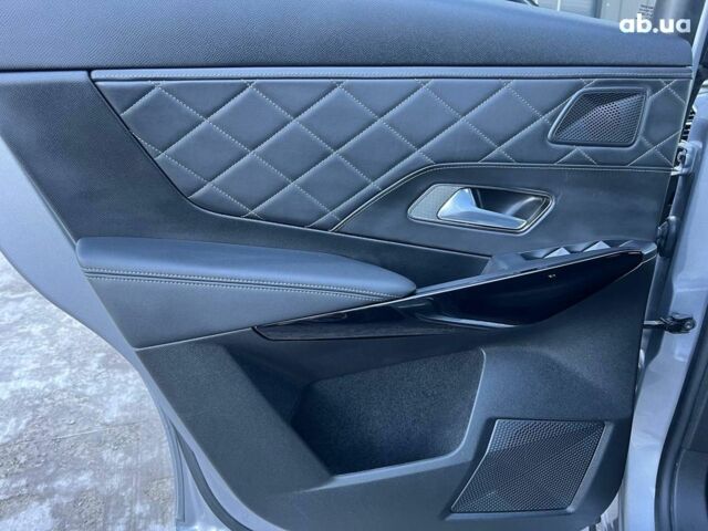 Чорний Сітроен ДС, об'ємом двигуна 2.4 л та пробігом 29 тис. км за 27940 $, фото 36 на Automoto.ua