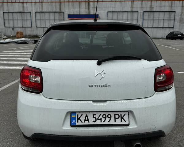 Білий Сітроен ДС3, об'ємом двигуна 1.6 л та пробігом 160 тис. км за 6000 $, фото 2 на Automoto.ua