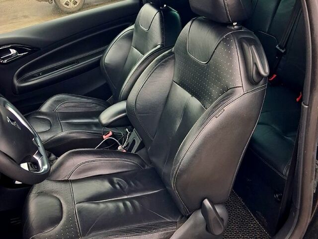 Чорний Сітроен ДС3, об'ємом двигуна 1.6 л та пробігом 275 тис. км за 7000 $, фото 3 на Automoto.ua