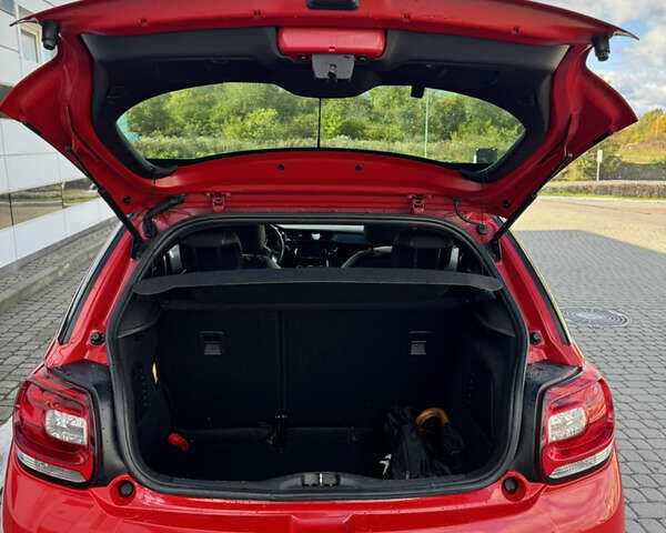 Червоний Сітроен ДС3, об'ємом двигуна 1.6 л та пробігом 130 тис. км за 7300 $, фото 5 на Automoto.ua