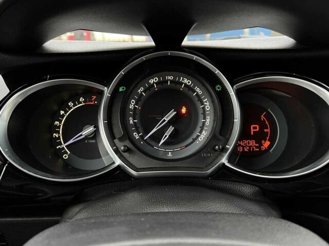 Червоний Сітроен ДС3, об'ємом двигуна 1.6 л та пробігом 131 тис. км за 7200 $, фото 14 на Automoto.ua