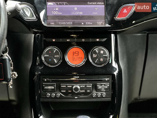 Червоний Сітроен ДС3, об'ємом двигуна 1.6 л та пробігом 131 тис. км за 7200 $, фото 13 на Automoto.ua