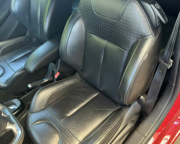 Красный Ситроен ДС3, объемом двигателя 1.6 л и пробегом 77 тыс. км за 7899 $, фото 14 на Automoto.ua