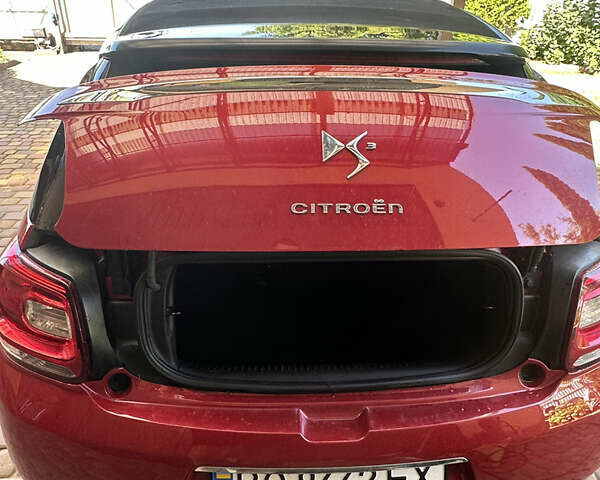 Красный Ситроен ДС3, объемом двигателя 1.6 л и пробегом 77 тыс. км за 7899 $, фото 6 на Automoto.ua