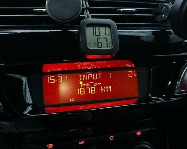 Желтый Ситроен ДС3, объемом двигателя 1.6 л и пробегом 168 тыс. км за 8000 $, фото 14 на Automoto.ua