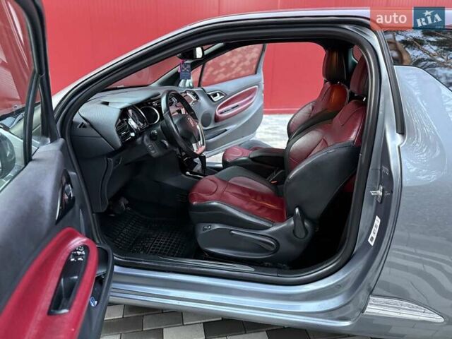 Серый Ситроен ДС3, объемом двигателя 1.6 л и пробегом 129 тыс. км за 6300 $, фото 51 на Automoto.ua