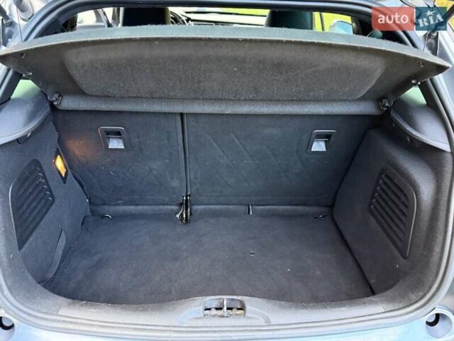 Серый Ситроен ДС3, объемом двигателя 1.6 л и пробегом 189 тыс. км за 6350 $, фото 62 на Automoto.ua