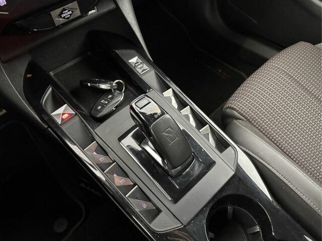 Серый Ситроен ДС3, объемом двигателя 0 л и пробегом 101 тыс. км за 16900 $, фото 17 на Automoto.ua