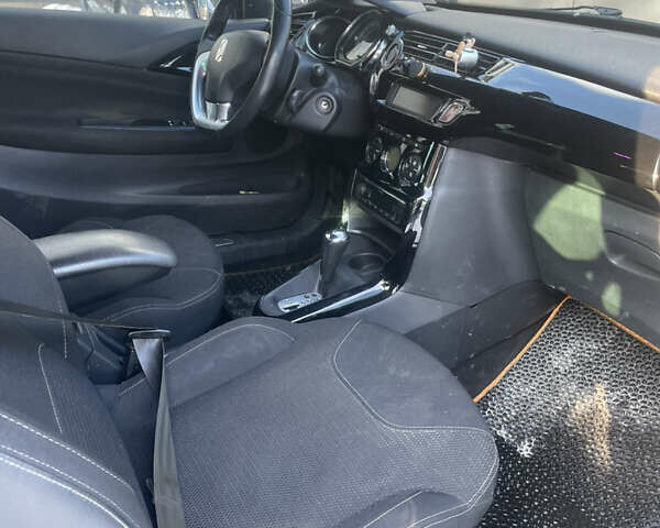 Зеленый Ситроен ДС3, объемом двигателя 1.6 л и пробегом 198 тыс. км за 6500 $, фото 5 на Automoto.ua