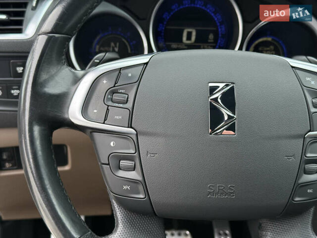 Білий Сітроен ДС4, об'ємом двигуна 1.6 л та пробігом 198 тис. км за 9150 $, фото 48 на Automoto.ua