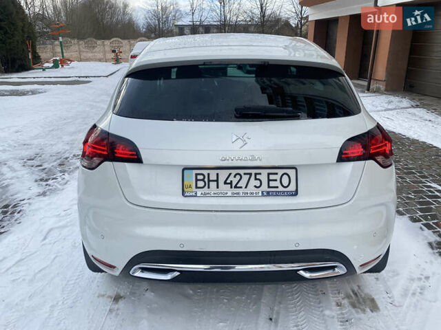 Білий Сітроен ДС4, об'ємом двигуна 2 л та пробігом 119 тис. км за 9800 $, фото 11 на Automoto.ua