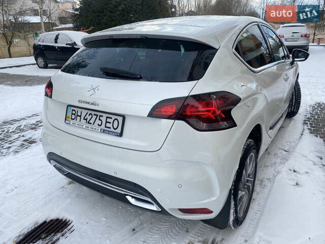 Білий Сітроен ДС4, об'ємом двигуна 2 л та пробігом 119 тис. км за 9800 $, фото 12 на Automoto.ua