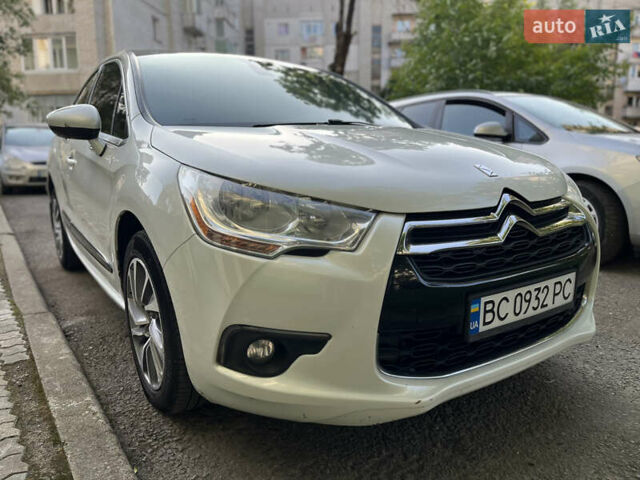 Белый Ситроен ДС4, объемом двигателя 2 л и пробегом 228 тыс. км за 11900 $, фото 15 на Automoto.ua