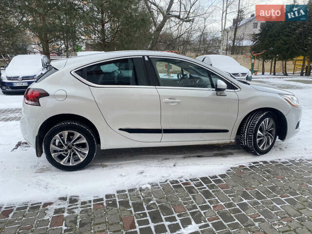 Білий Сітроен ДС4, об'ємом двигуна 2 л та пробігом 119 тис. км за 9800 $, фото 18 на Automoto.ua