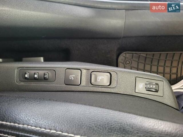 Білий Сітроен ДС4, об'ємом двигуна 2 л та пробігом 79 тис. км за 15300 $, фото 33 на Automoto.ua