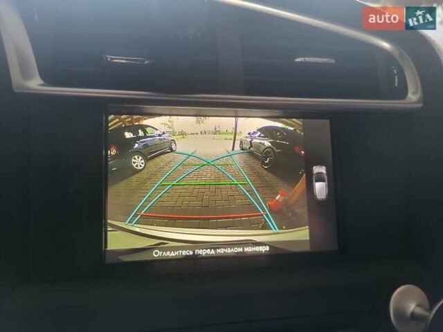 Білий Сітроен ДС4, об'ємом двигуна 2 л та пробігом 79 тис. км за 15300 $, фото 15 на Automoto.ua