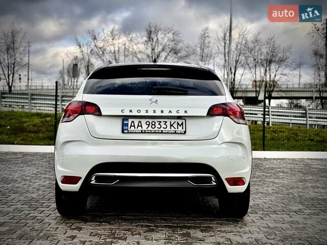 Белый Ситроен ДС4, объемом двигателя 2 л и пробегом 115 тыс. км за 13500 $, фото 5 на Automoto.ua