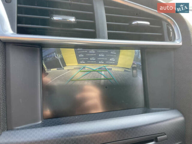 Білий Сітроен ДС4, об'ємом двигуна 2 л та пробігом 178 тис. км за 14700 $, фото 11 на Automoto.ua