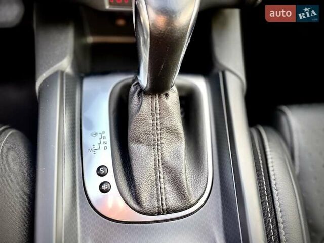 Белый Ситроен ДС4, объемом двигателя 2 л и пробегом 115 тыс. км за 13500 $, фото 29 на Automoto.ua