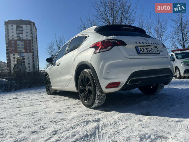 Белый Ситроен ДС4, объемом двигателя 2 л и пробегом 74 тыс. км за 14000 $, фото 3 на Automoto.ua