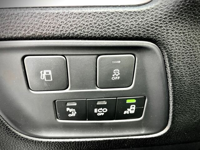 Белый Ситроен ДС4, объемом двигателя 2 л и пробегом 115 тыс. км за 13500 $, фото 12 на Automoto.ua